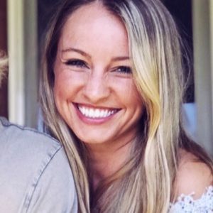 Meet your Posher, Jenn